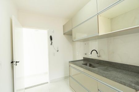 Apartamento para alugar com 79m², 3 quartos e 2 vagas Apartamento para alugar com 79m², 3 quartos e 2 vagasCozinha