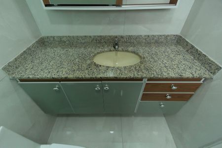 Apartamento para alugar com 79m², 3 quartos e 2 vagas Apartamento para alugar com 79m², 3 quartos e 2 vagasBanheiro Suíte