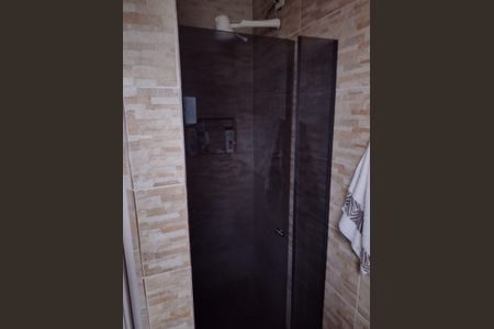 Banheiro de apartamento à venda com 2 quartos, 54m² em Santa Terezinha, São Bernardo do Campo