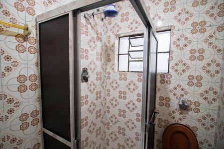 Casa para alugar com 110m², 3 quartos e sem vagaBANHEIRO