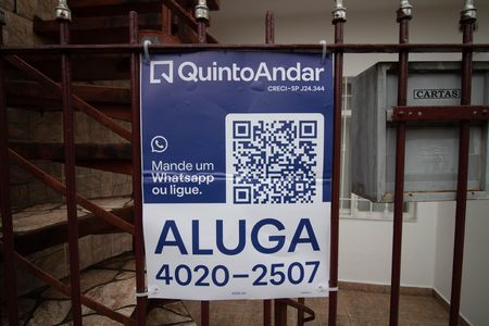 Casa para alugar com 110m², 3 quartos e sem vagaPLAQUINHA