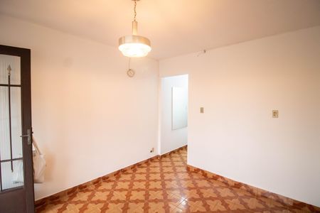 SALA de casa para alugar com 3 quartos, 110m² em Vila Carbone, São Paulo