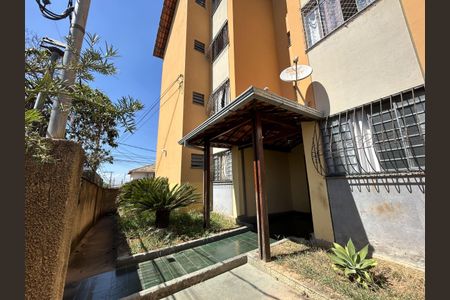 Apartamento para alugar com 49m², 2 quartos e 1 vaga Apartamento para alugar com 49m², 2 quartos e 1 vagaEntrada