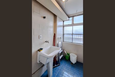 Apartamento para alugar com 93m², 3 quartos e 1 vagaÁrea de Serviço