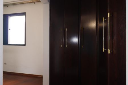 Apartamento para alugar com 106m², 3 quartos e 1 vagaSuíte - Closet