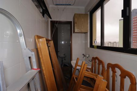 Apartamento para alugar com 106m², 3 quartos e 1 vagaÁrea de Serviço