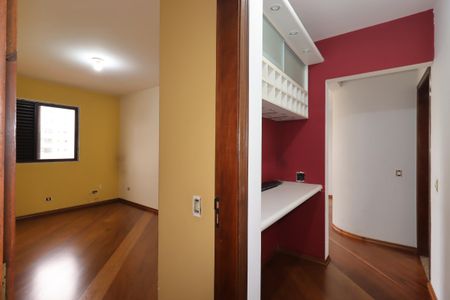 Apartamento para alugar com 106m², 3 quartos e 1 vagaCorredor