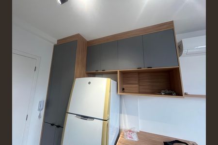 Cozinha de apartamento para alugar com 0 quarto, 25m² em Santana, São Paulo