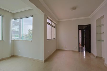 Apartamento para alugar com 3 quartos, 85m² em Buritis, Belo Horizonte