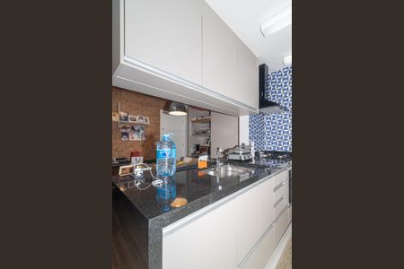 Cozinha de apartamento para alugar com 1 quarto, 43m² em Itaim Bibi, São Paulo