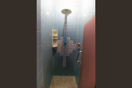 Casa para alugar com 300m², 5 quartos e 4 vagas Casa para alugar com 300m², 5 quartos e 4 vagasBanheiro Social