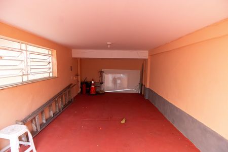 Casa para alugar com 300m², 5 quartos e 4 vagas Casa para alugar com 300m², 5 quartos e 4 vagasGaragem