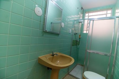 Casa para alugar com 300m², 5 quartos e 4 vagas Casa para alugar com 300m², 5 quartos e 4 vagasBanheiro Social