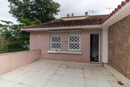 Casa para alugar com 300m², 5 quartos e 4 vagas Casa para alugar com 300m², 5 quartos e 4 vagasVaranda da Sala 2