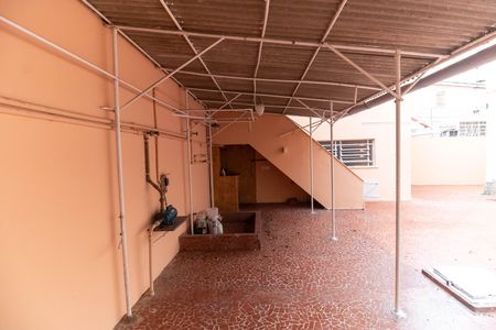 Casa para alugar com 300m², 5 quartos e 4 vagas Casa para alugar com 300m², 5 quartos e 4 vagasÁrea de Serviço