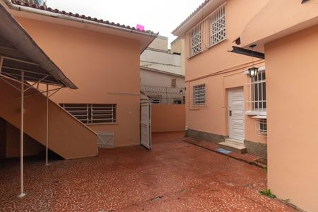 Casa para alugar com 300m², 5 quartos e 4 vagas Casa para alugar com 300m², 5 quartos e 4 vagasÁrea externa