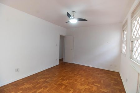 Casa para alugar com 300m², 5 quartos e 4 vagas Casa para alugar com 300m², 5 quartos e 4 vagasQuarto 2