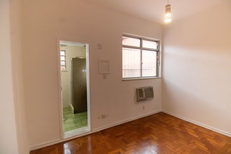 Casa para alugar com 300m², 5 quartos e 4 vagas Casa para alugar com 300m², 5 quartos e 4 vagasSuíte