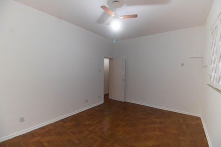 Casa para alugar com 300m², 5 quartos e 4 vagas Casa para alugar com 300m², 5 quartos e 4 vagasQuarto 1