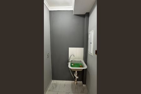 Apartamento à venda com 32m², 2 quartos e sem vaga Apartamento à venda com 32m², 2 quartos e sem vagaCozinha e Área de Serviço