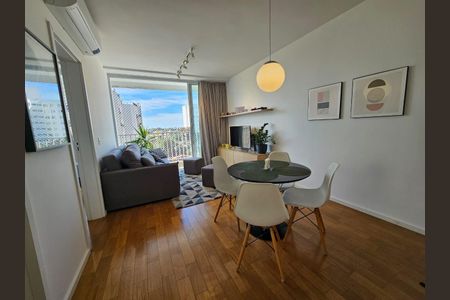 Sala de apartamento à venda com 2 quartos, 53m² em Cidade São Francisco, Osasco