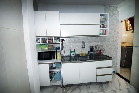 Apartamento à venda com 95m², 2 quartos e sem vagaCozinha