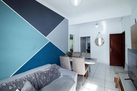Sala de apartamento à venda com 2 quartos, 95m² em Olaria, Rio de Janeiro
