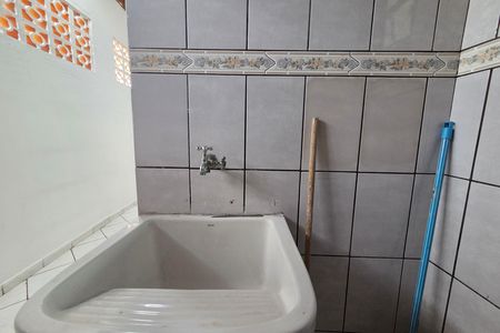 Casa para alugar com 75m², 2 quartos e 2 vagas Casa para alugar com 75m², 2 quartos e 2 vagasÁrea de Serviço