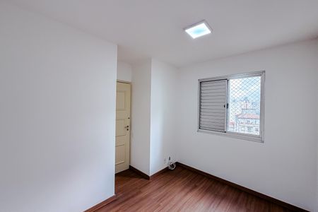 Apartamento para alugar com 58m², 2 quartos e 1 vagaQuarto 2