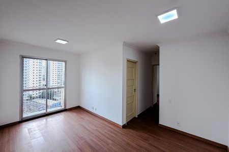 Sala de apartamento para alugar com 2 quartos, 58m² em Cambuci, São Paulo
