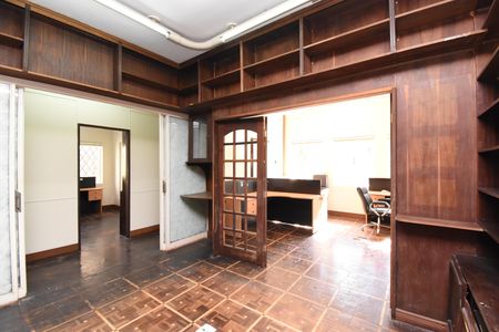 Casa à venda com 420m², 5 quartos e 4 vagasSala 2