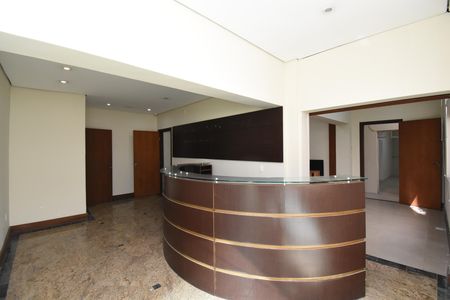 Casa à venda com 420m², 5 quartos e 4 vagasSala 7