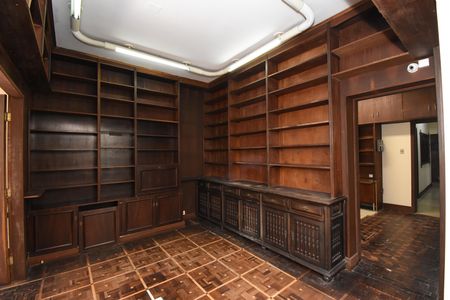 Casa à venda com 420m², 5 quartos e 4 vagasSala 2