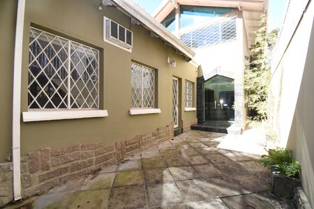 Casa à venda com 420m², 5 quartos e 4 vagasÁrea externa