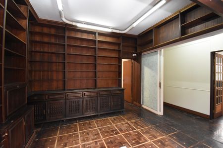 Casa à venda com 420m², 5 quartos e 4 vagasSala 2