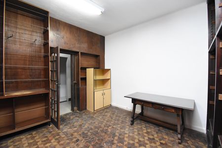 Casa à venda com 420m², 5 quartos e 4 vagasSala 9