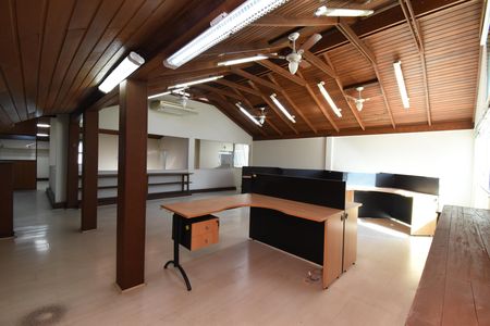 Casa à venda com 420m², 5 quartos e 4 vagasÁtico