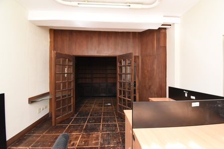 Casa à venda com 420m², 5 quartos e 4 vagasSala 3