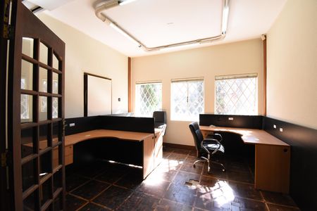 Casa à venda com 420m², 5 quartos e 4 vagasSala 3