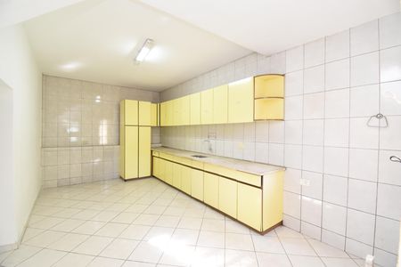 Casa à venda com 420m², 5 quartos e 4 vagasCozinha