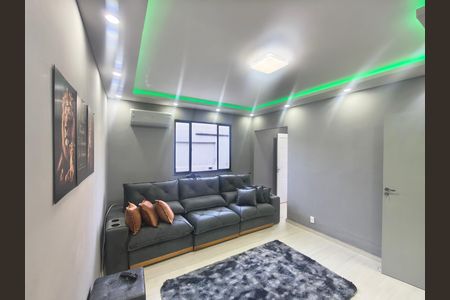 Casa à venda com 4 quartos, 350000m² em Pechincha, Rio de Janeiro