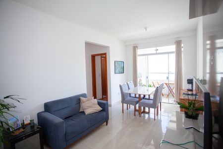 Sala de apartamento à venda com 2 quartos, 79m² em Alvorada, Contagem
