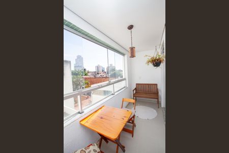 Apartamento à venda com 79m², 2 quartos e 2 vagasVaranda