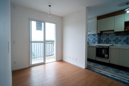 Sala de apartamento para alugar com 2 quartos, 42m² em Ibiti, Sorocaba