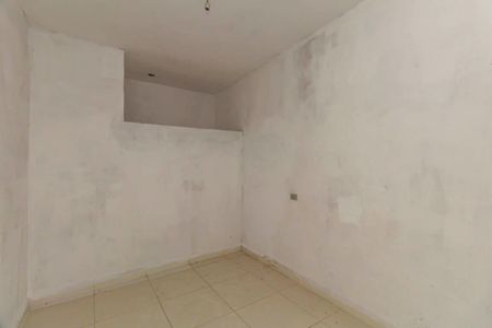 Casa para alugar com 35m², 1 quarto e sem vaga