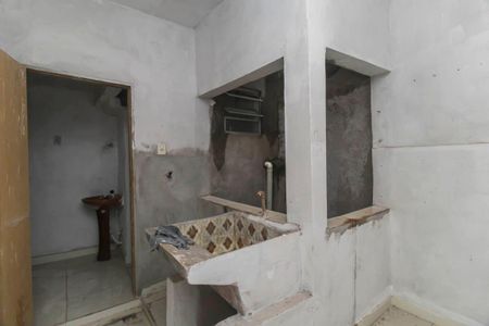Casa para alugar com 35m², 1 quarto e sem vaga