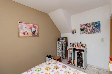 Casa à venda com 250m², 4 quartos e 5 vagas Casa à venda com 250m², 4 quartos e 5 vagasQuarto 1
