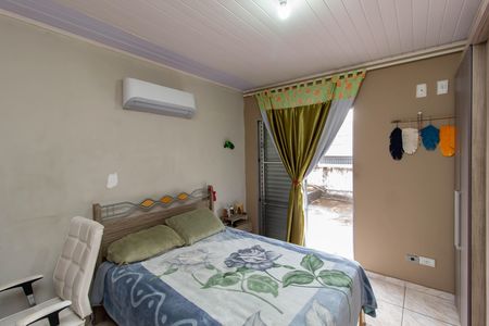 Casa à venda com 250m², 4 quartos e 5 vagas Casa à venda com 250m², 4 quartos e 5 vagasQuarto 2