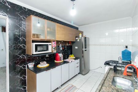 Casa à venda com 250m², 4 quartos e 5 vagas Casa à venda com 250m², 4 quartos e 5 vagasCozinha
