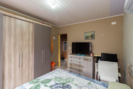 Casa à venda com 250m², 4 quartos e 5 vagas Casa à venda com 250m², 4 quartos e 5 vagasQuarto 2